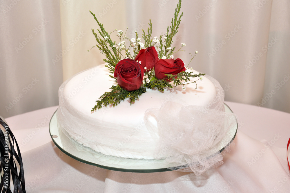 sweet cakes of many tastes for birthdays, weddings and festive events with flowers and decorations of chocolate meringue vanilla and different flavors sweet cakes of many tastes for birthdays, weddings and festive events with flowers and decorations of chocolate meringue vanilla and different flavors