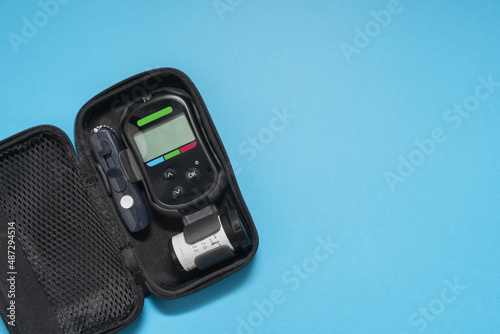 Glucose meter kit for diabetes. glucose meter, strips, pen