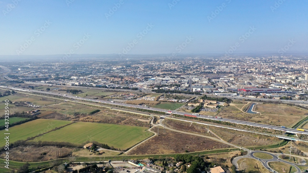 vue aérienne de Montpellier, Lattes et Mauguio dans le sud de la France en Occitanie