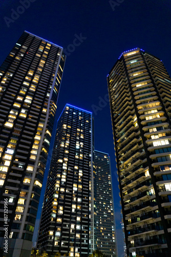 Night view of high-rise condominiums in Tokyo, Japan_11