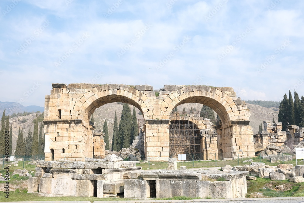 city gate of Hierapolis