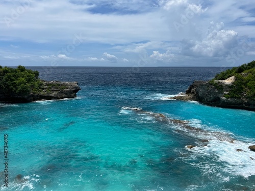 インドネシア チュニガン島 ブルーラグーン