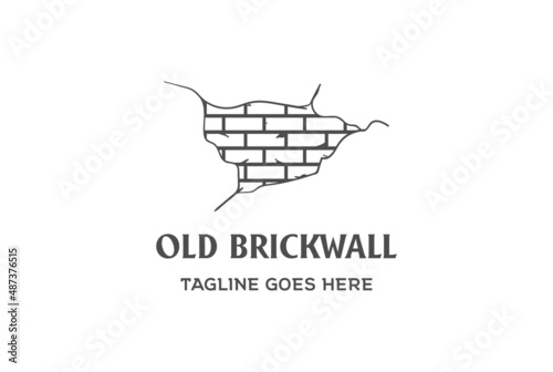 Simple Minimalist Retro Vintage Old Brick Wall Logo Design Vector