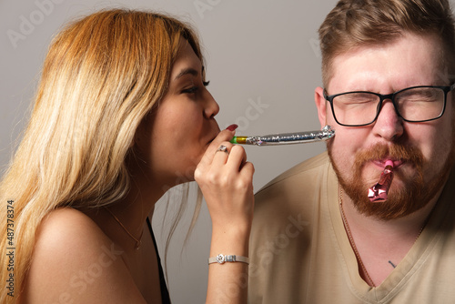 Man and woman to have fun, holiday