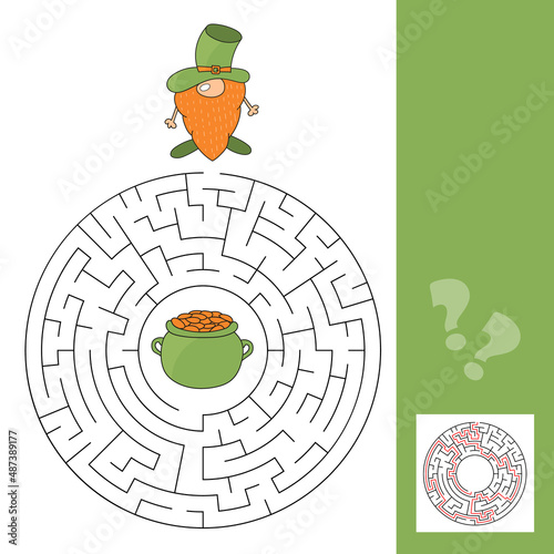 Maze game for kids. Help gnome leprechaun to find his way to the pot of gold. Game for children with answer
