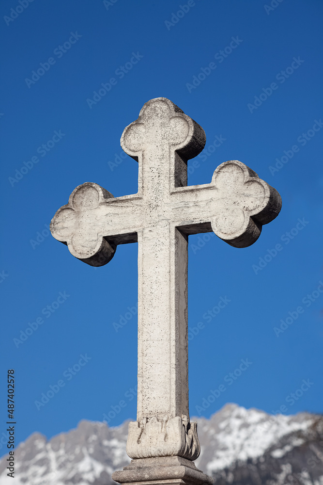 a cross a a relgious symbol