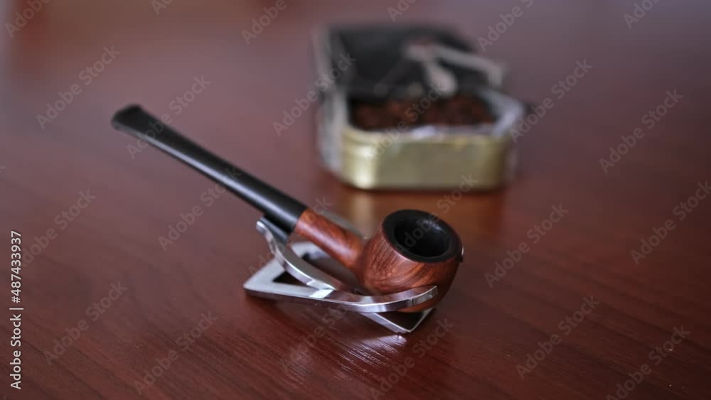 Traditional Smoking Pipe with Pouch and Can of Dried Tobacco Leaves and Reamer Tamper Pokers Tool Accessories Traditional Smoking Pipe with Pouch and Can of Dried Tobacco Leaves and Reamer Tamper Pokers Tool Accessories