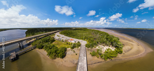 Imagem Aerea da Ponte Gilberto Amado sobre o rio Piauí ligando os municípios de Estância e Indiaroba, com 1.712 metros de extensão e 14,2 metros de largura photo