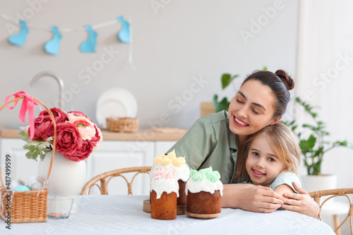 Little girl and her mother ...
