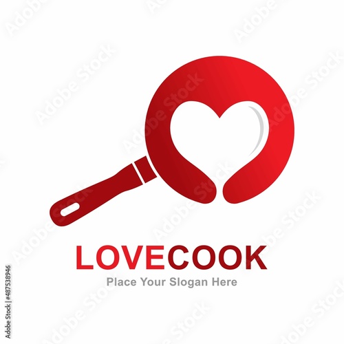 Love pan vector logo template. Suitable for business, web, art, culinary, and shop