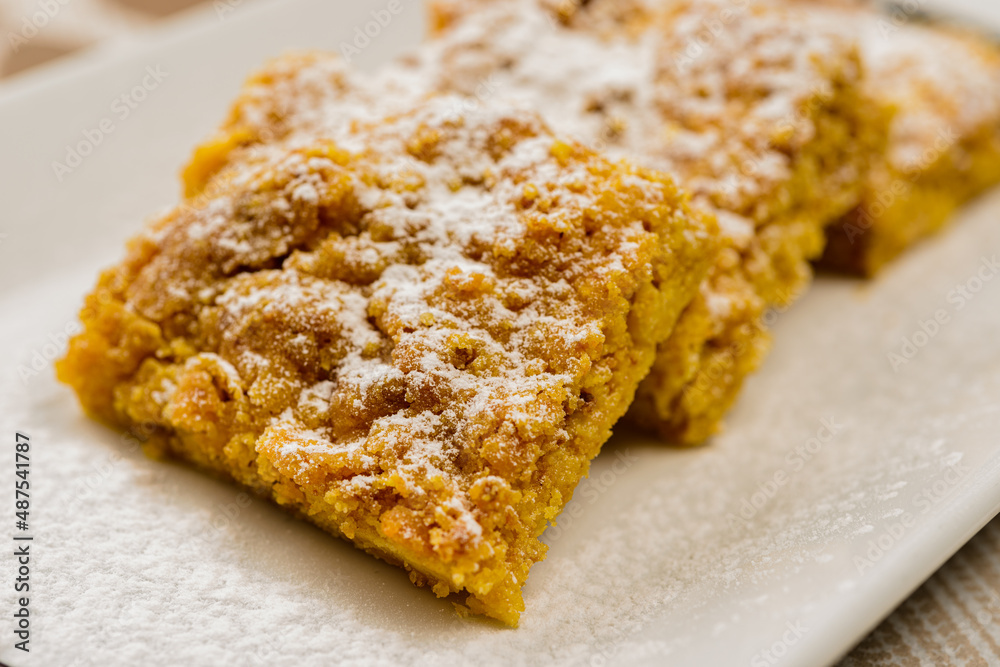 Torta cotta sbriciolata, ricetta italiana Torta cotta sbriciolata, ricetta italiana