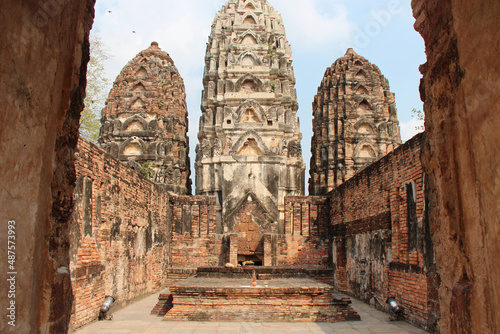ruined buddhist temple (wat si sawai) in sukhothai (thailand) 