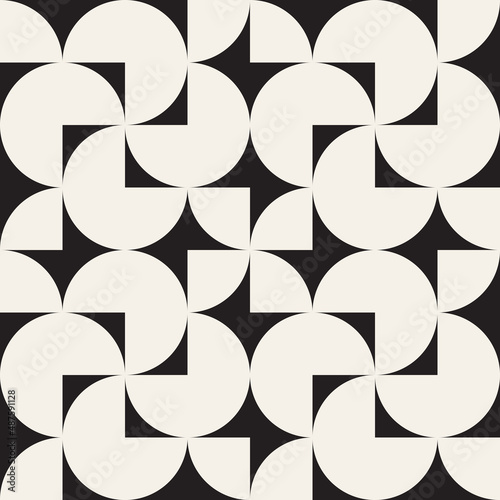 Vector seamless pattern. Repeating geometric elements. Stylish monochrome background design.