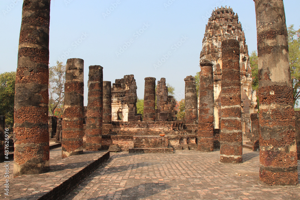 ruined buddhist temple (Wat Phra Phai Luang) in sukhothai (thailand) 