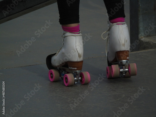 skating