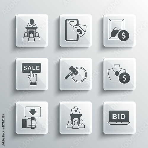Set Auction jewelry sale, Online auction, hammer, Hand holding paddle, Price tag with Sale, auctioneer sells and painting icon. Vector