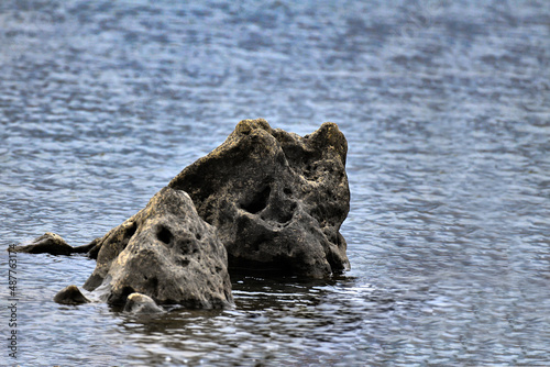 View of rocks after the water in the Han River in Korea © Kyusang