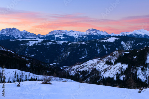 Sunrise in the Austrian alps in winter © Stefan