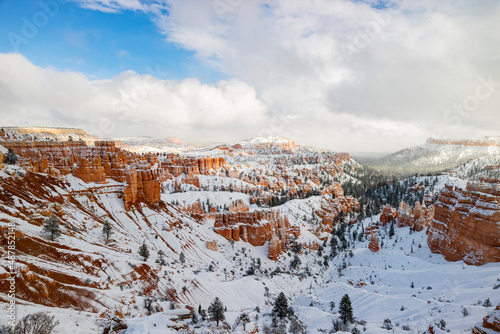 Superb view of Sunset Point of Bryce Canyon National Park