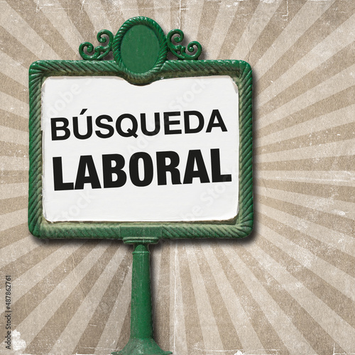 Panel de anuncios, vintage comic style, aviso de reclutamiento de personal. 