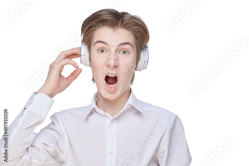 screaming boy in headphones
