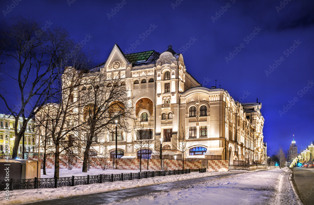 The building of the Polytechnic Museum in Moscow in the light of night lights