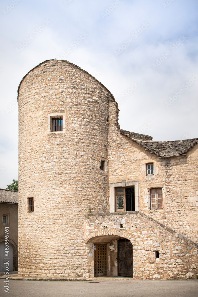 La Cavalerie est une commune française, située dans le département de l'Aveyron en région Occitanie. La Cavalerie est une commune française, située dans le département de l'Aveyron en région Occitanie.