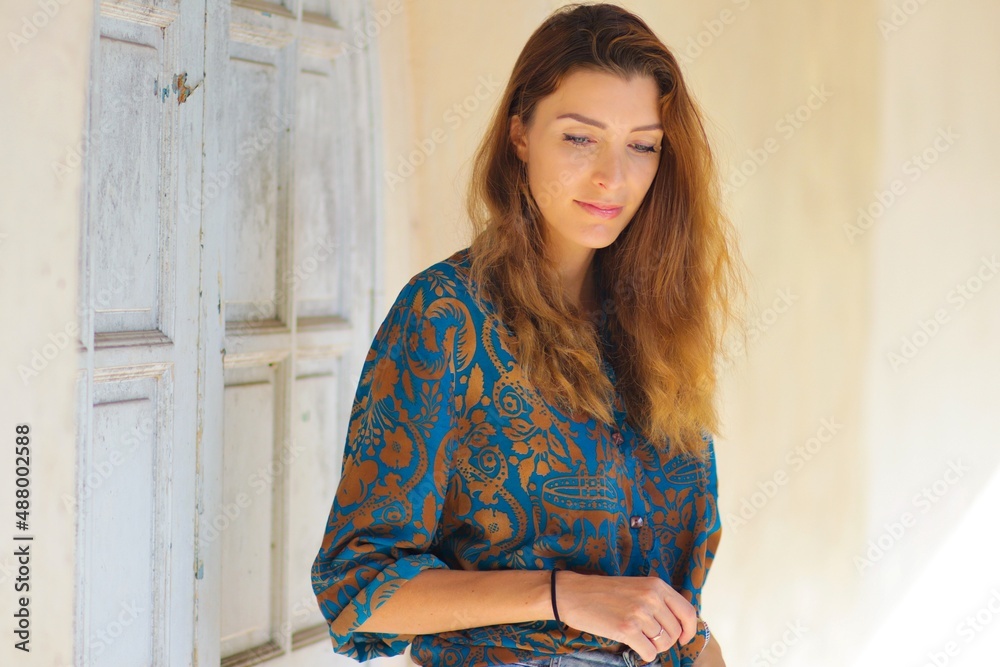 Fototapeta premium portrait of a woman in thailand phuket