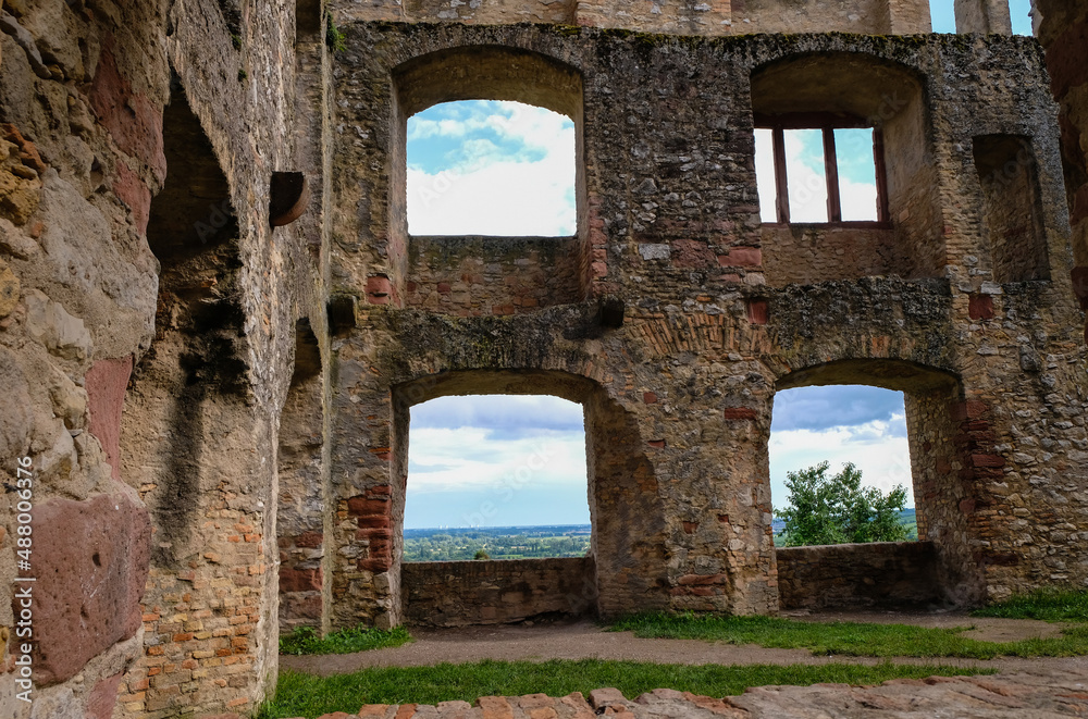 Old stone walls of the castle Landskrone in Oppenheim, Rheinhessen, Germany. Historical tourism. 