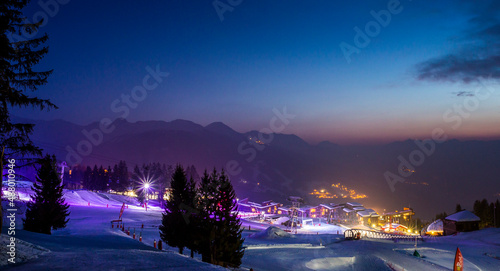 Cuadro en lienzo les Arcs de nuit -  Bourg St maurice savoie