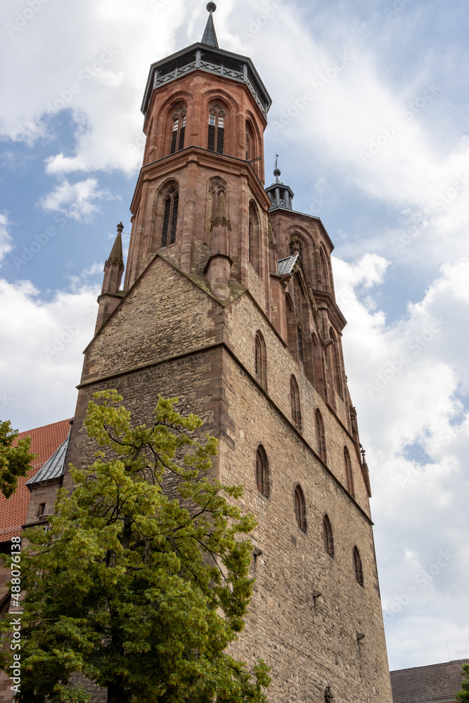 The market church (St. Johannis) in the old town of Göttingen in Lower Saxony is a three-nave Gothic hall church from the 14th century.