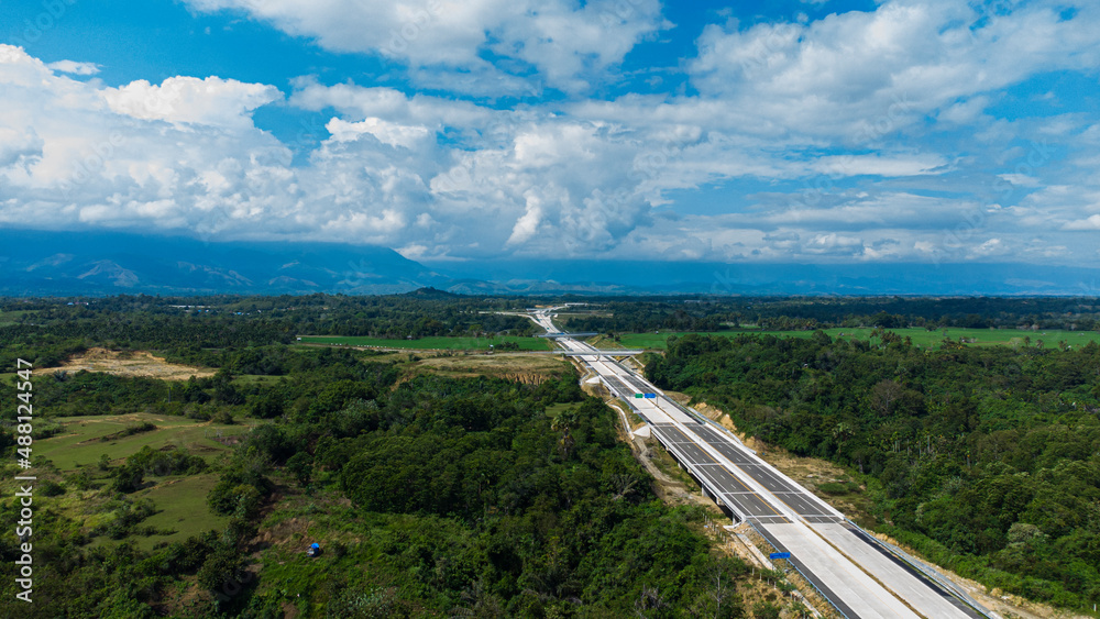 Photo of the Sigli Banda Aceh (Sibanceh) Toll Road, the first toll road in Aceh province, this toll road serves as a link between cities within the province.