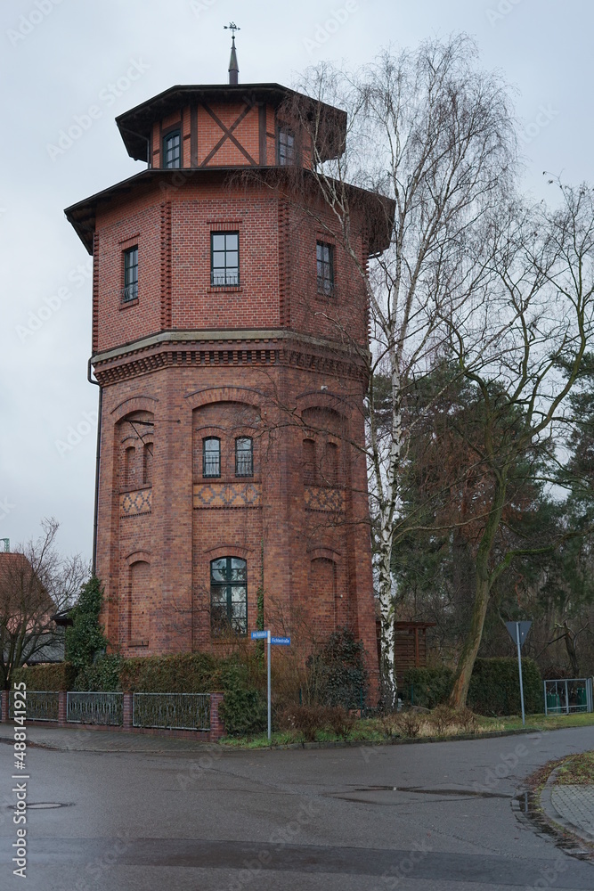 Ausgebauter Wasserturm als Wohnhaus