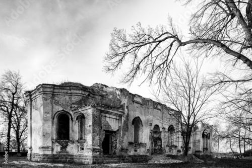 destroyed brick churches in russia