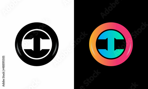 initial letter logo I inside circle shape, OI, IO, I inside O rounded upper case black monogram