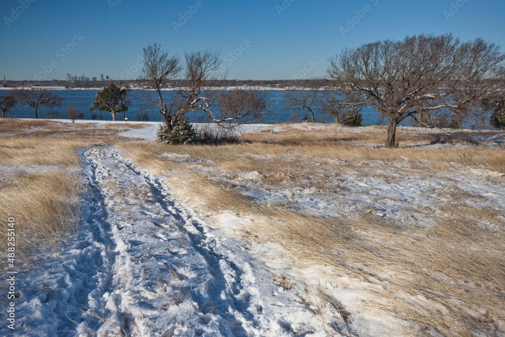 Snow at White Rock Lake, Dallas, Texas.
