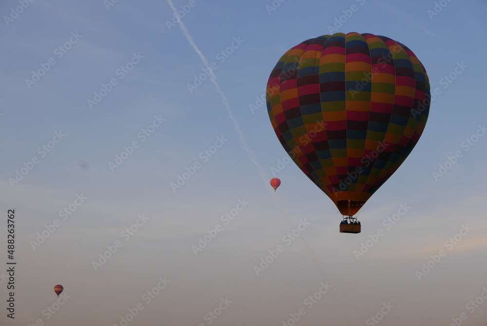 Naklejka premium Teotihuacan baloon