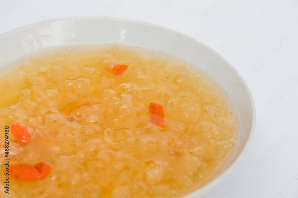 yang xin decoction in white ground yang xin decoction in white ground