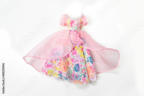 Fotografia Barbie doll dress , Amall size Pink dress isolated white background ,toys for gi