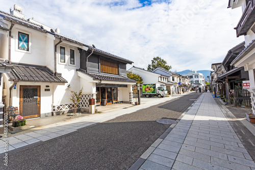Fototapeta Naklejka Na Ścianę i Meble -  Nakamachi street in Matsumoto town, Nagano, Japan.