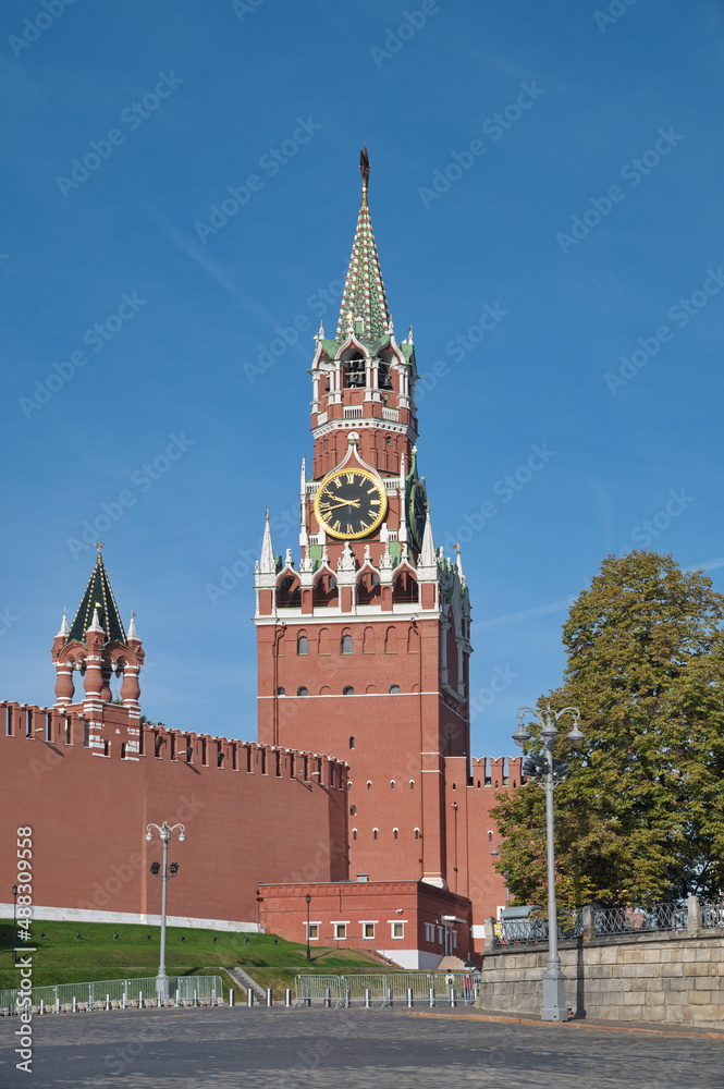 Spasskaya and Tsarskaya towers of the Moscow Kremlin on Red Square, Russia Spasskaya and Tsarskaya towers of the Moscow Kremlin on Red Square, Russia