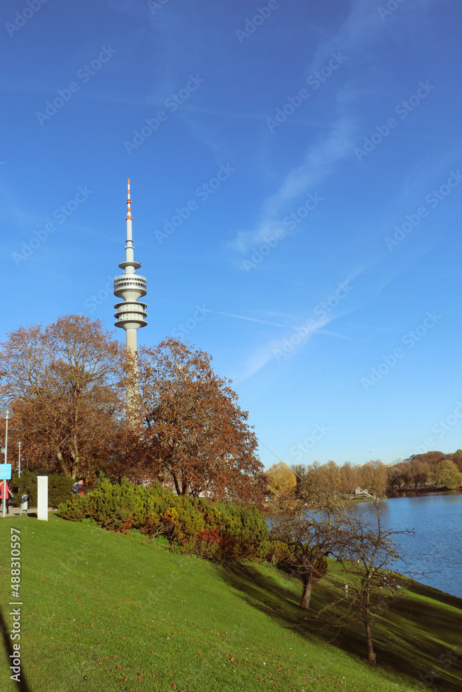 Obraz premium tower in autumn