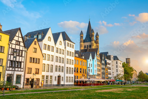Obraz na płótnie Downtown Cologne city skyline, cityscape of Germany