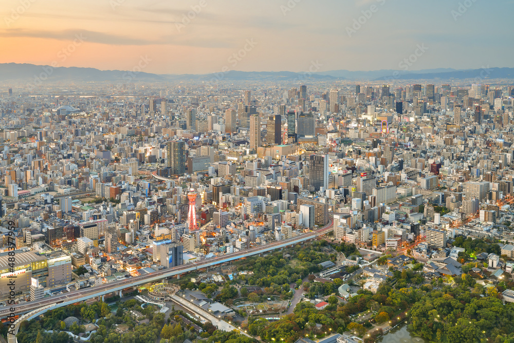 Obraz premium 大阪 あべのハルカスからの夕景