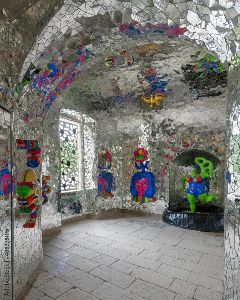 Grotte Herrenhaeuser Gaerten Hannover Stock Photo Adobe Stock grotte-herrenhaeuser-gaerten-hannover-stock-photo-adobe-stock
