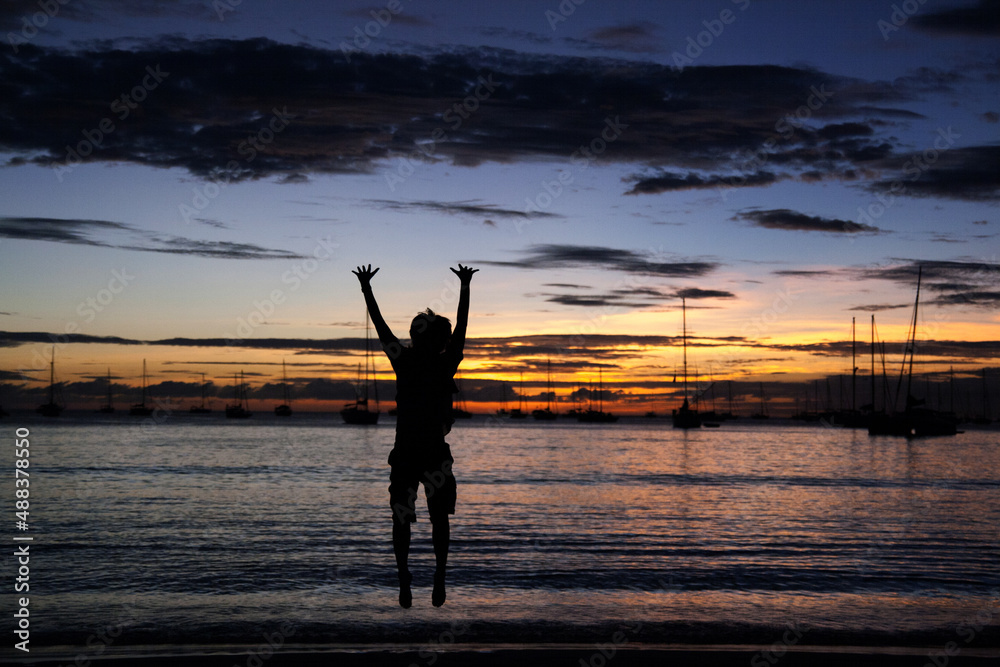 Fototapeta premium Sunset at the Nai Harn beach in Phuket, Southern Thailand