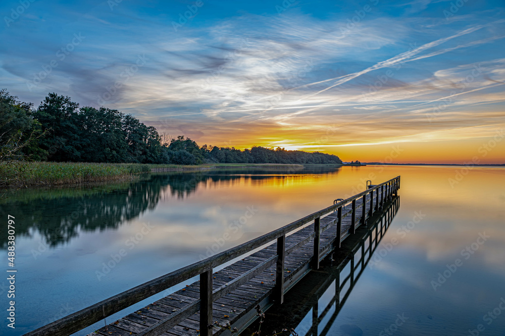 Holz Steg Brücke mit See 