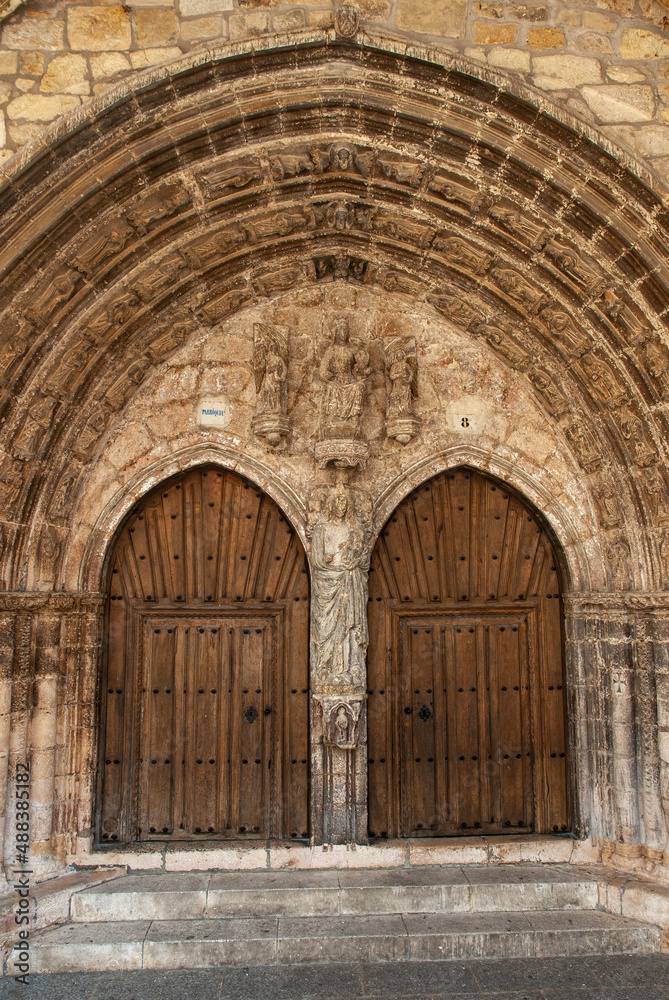 Fototapeta premium Eglise de San Juan, région de Castille et León, Espagne