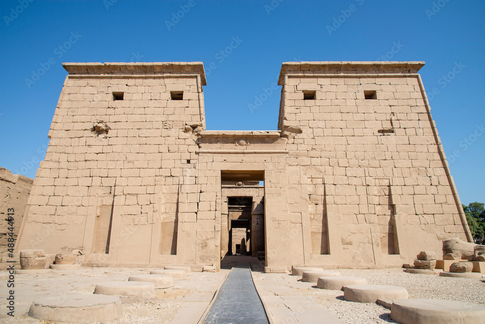 templo de karnak dedicado a Amón, el gran dios del imperio nuevo en Luxor, Egipto