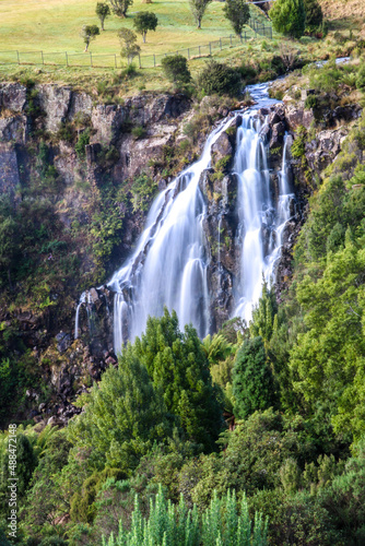 Waratah Waterfall